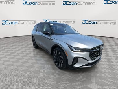 New 2026 Lincoln Nautilus Reserve w/ Jet Appearance Package