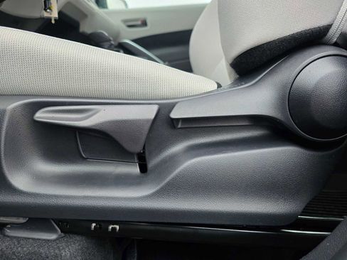 Certified 2026 Toyota Corolla Cross L image 24