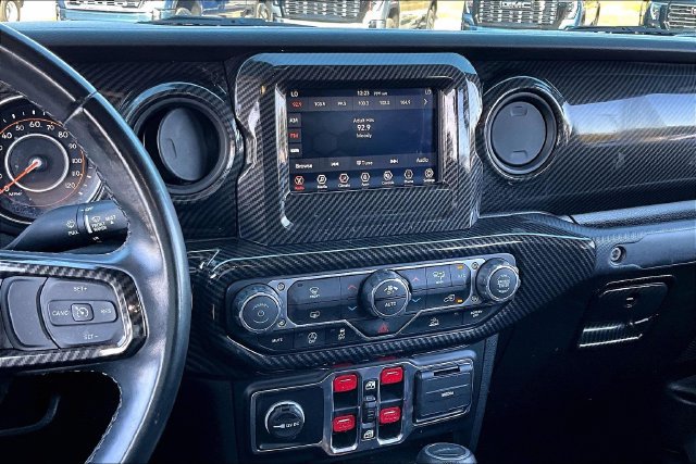 Used 2021 Jeep Gladiator Sport AWD/4WD image 10