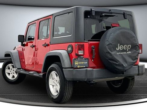 Used 2018 Jeep Wrangler Unlimited Sport S image 4