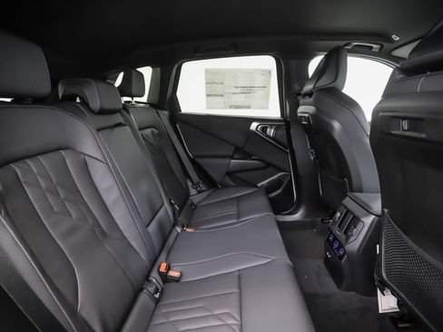 New 2026 BMW X3 xDrive30 w/ Convenience Package image 28