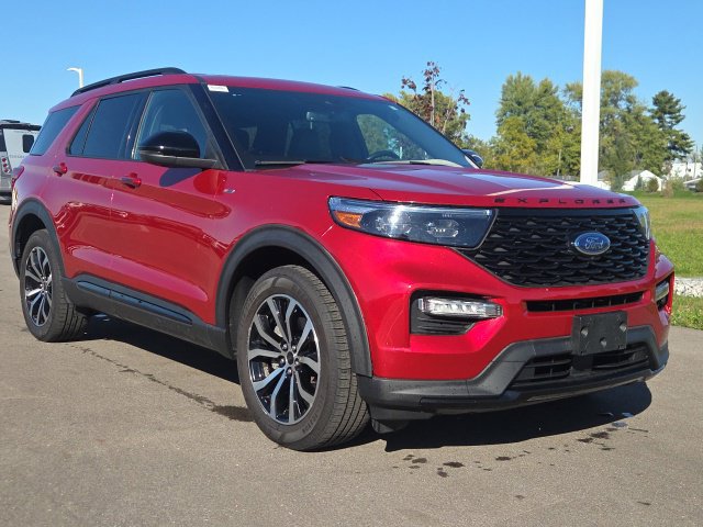 Used 2023 Ford Explorer XLT w/ Equipment Group 202A AWD/4WD 360° Tour