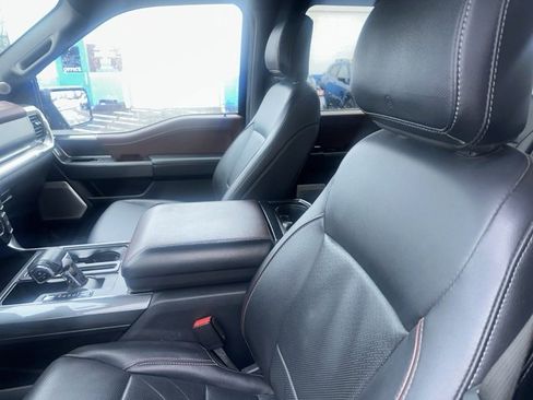 Used 2022 Ford F150 Lariat w/ Equipment Group 502A High image 9