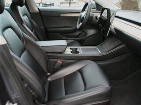 Used 2022 Tesla Model 3 Long Range image 17