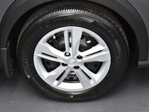 Used 2024 Nissan Kicks S FWD image 6