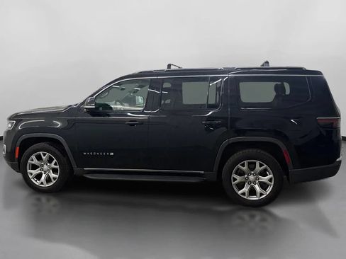 Used 2022 Jeep Wagoneer Series II AWD/4WD image 5