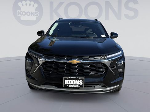 New 2026 Chevrolet Trax LT w/ Driver Confidence Package FWD image 7