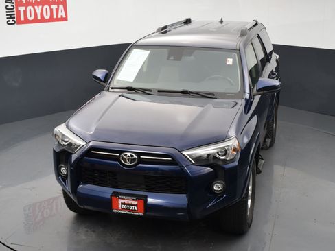 Used 2022 Toyota 4Runner SR5 RWD image 25