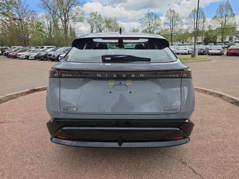 Used 2024 Nissan Ariya AWD image 4
