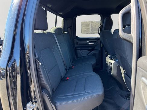 Used 2023 RAM 1500 Big Horn image 13