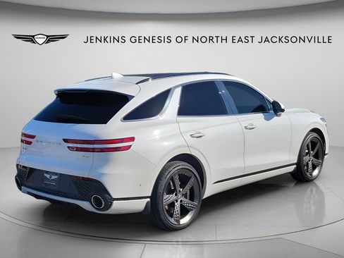 Used 2025 Genesis GV70 2.5T w/ Sport Prestige Package AWD/4WD image 3