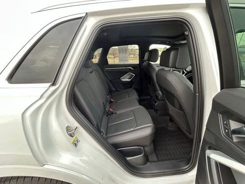 Used 2021 Audi Q3 2.0T Premium Plus image 26