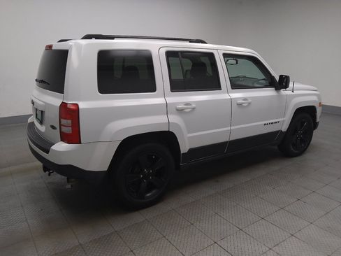 Used 2015 Jeep Patriot Sport w/ Power Value Group FWD image 10