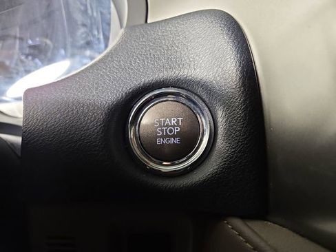 Used 2023 Lexus GX 460 Premium w/ Accessory Package image 28