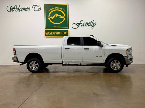 Used 2023 RAM 2500 Lone Star AWD/4WD image 2