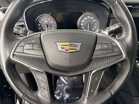 Used 2024 Cadillac XT5 Sportv w/ Technology Package AWD/4WD image 17