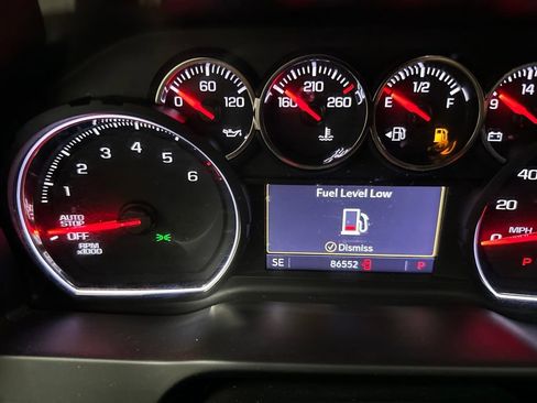 Used 2019 Chevrolet Silverado 1500 LT w/ Texas Edition RWD image 44