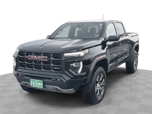 Certified 2024 GMC Canyon AT4 w/ AT4 Premium Package image 1