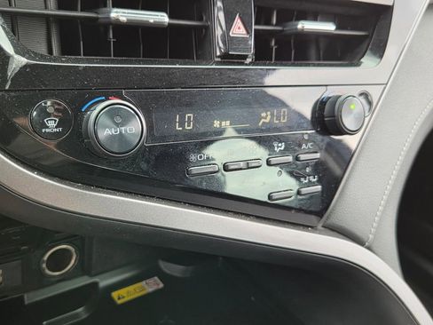 Used 2024 Toyota Camry XSE w/ Cold Weather Package FWD image 20