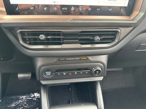 New 2025 Ford Bronco Sport Outer Banks image 22