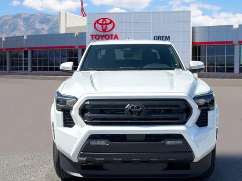 New 2026 Toyota Tacoma SR5 AWD/4WD image 2