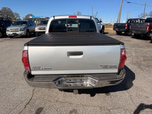Used 2007 Toyota Tacoma PreRunner image 6