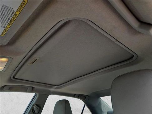 Used 2012 Toyota Camry XLE FWD image 13