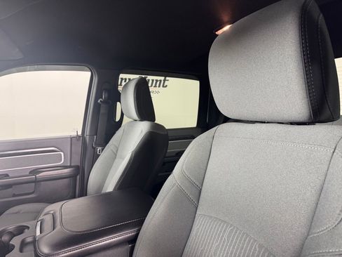 Used 2023 RAM 2500 Big Horn w/ Level 1 Equipment Group AWD/4WD image 9