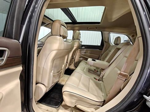 Used 2014 Jeep Grand Cherokee Overland AWD/4WD image 28