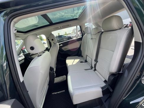Used 2019 Volkswagen Tiguan SEL AWD/4WD image 25