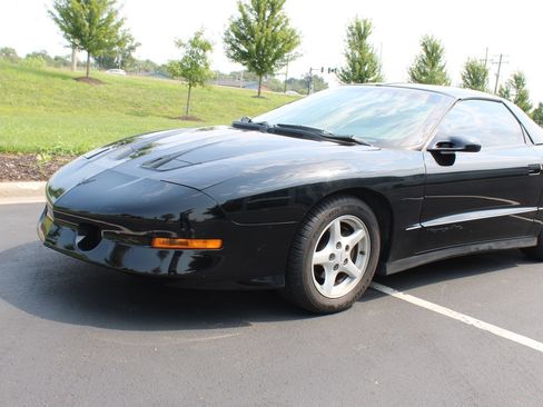 Used 1995 Pontiac Firebird Coupe RWD image 24