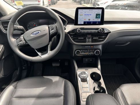 Used 2022 Ford Escape SEL AWD/4WD image 17