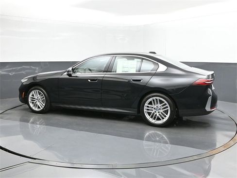 New 2025 BMW 530i w/ Premium Package image 5