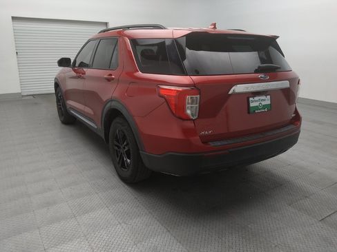 Used 2020 Ford Explorer XLT RWD image 5