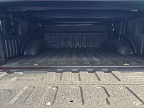Used 2015 Ford F150 XLT w/ Equipment Group 302A Luxury AWD/4WD image 13