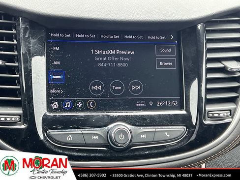 Certified 2022 Chevrolet Trax LT w/ Midnight Edition image 21