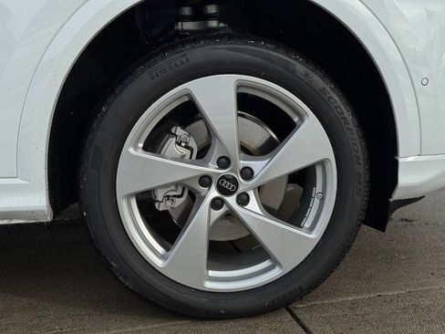 New 2025 Audi Q5 2.0T Premium Plus image 7