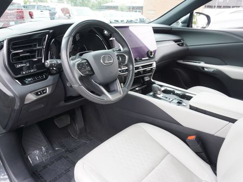 Used 2024 Lexus RX 350 Premium Plus w/ Convenience Package FWD image 17