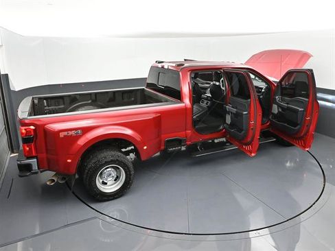 Used 2024 Ford F350 Lariat w/ Lariat Ultimate Package AWD/4WD image 58