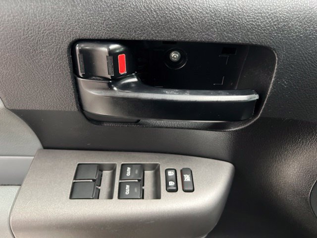 Used 2014 Toyota Sequoia SR5 w/ Premium Package AWD/4WD image 18