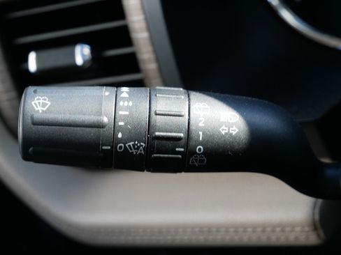 Certified 2022 Ford Expedition Max Limited image 19