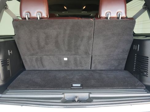Used 2015 Ford Expedition Platinum image 26