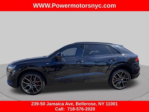 Used 2021 Audi Q8 Premium Plus w/ Premium Plus Package AWD/4WD image 2