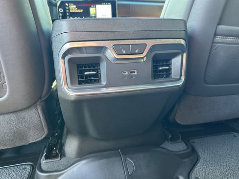Used 2025 GMC Sierra 2500 Denali Ultimate image 23