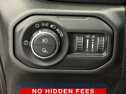 Used 2021 Jeep Gladiator Overland image 43