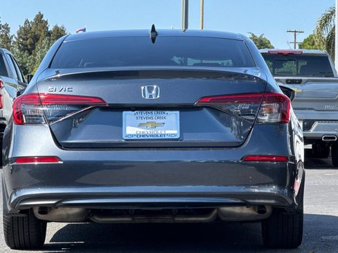 Used 2023 Honda Civic EX image 6