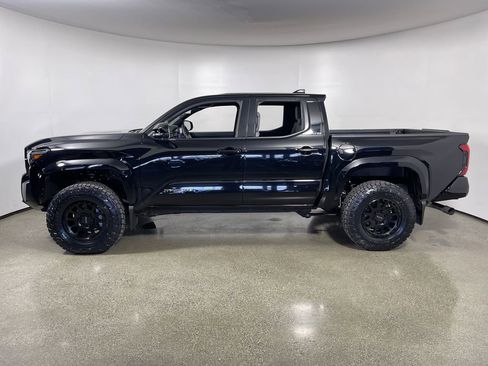 New 2026 Toyota Tacoma SR5 AWD/4WD image 6