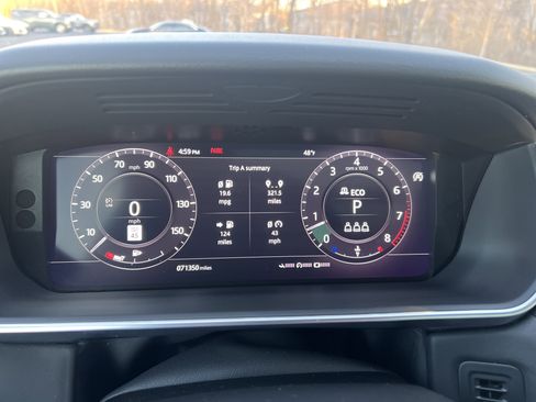 Used 2021 Land Rover Range Rover Sport HST image 14