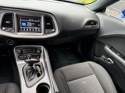 Used 2019 Dodge Challenger SXT w/ Blacktop Package RWD image 21