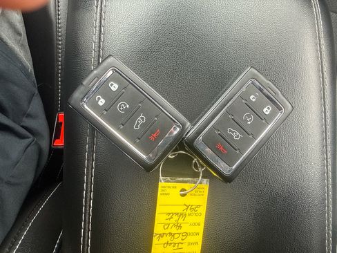 Used 2024 Jeep Grand Cherokee Altitude AWD/4WD image 26